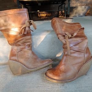 Steve Madden wedge leather boots